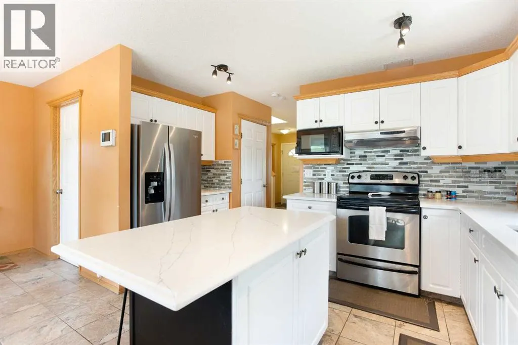 140 Covewood Green NE