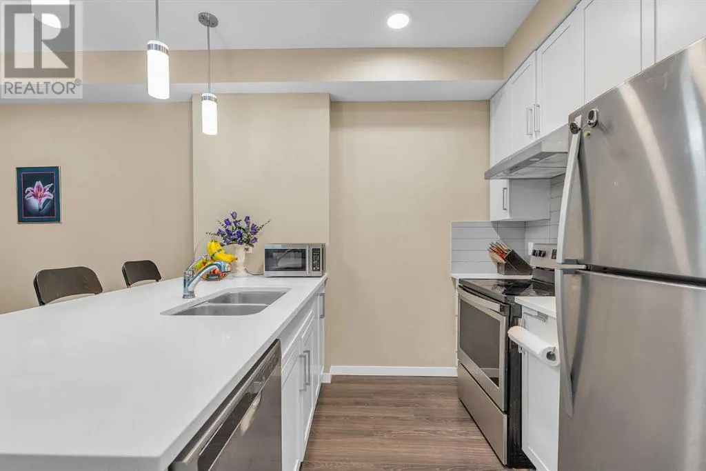 104, 20 Mahogany Mews SE