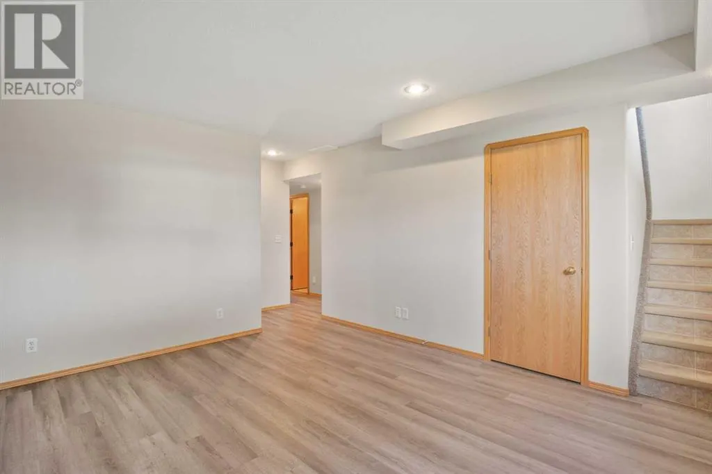 83 Doherty Close
