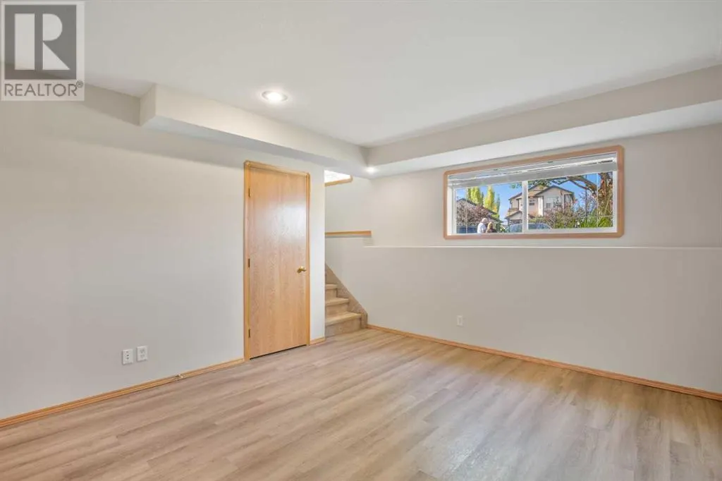 83 Doherty Close