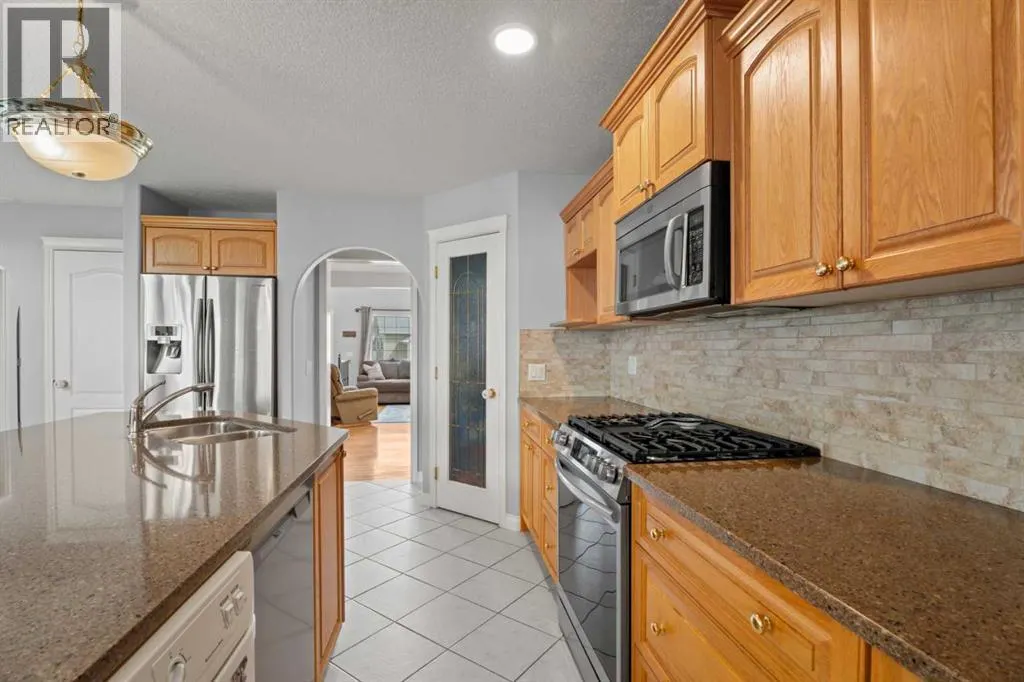 857 West Chesteremere Drive