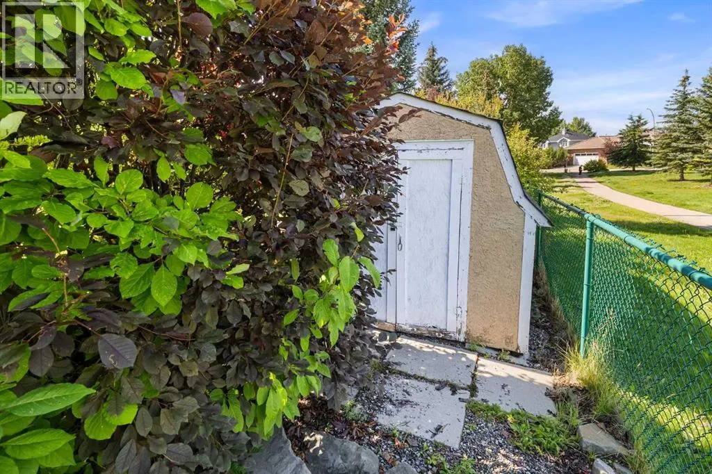 69 Gleneagles Close