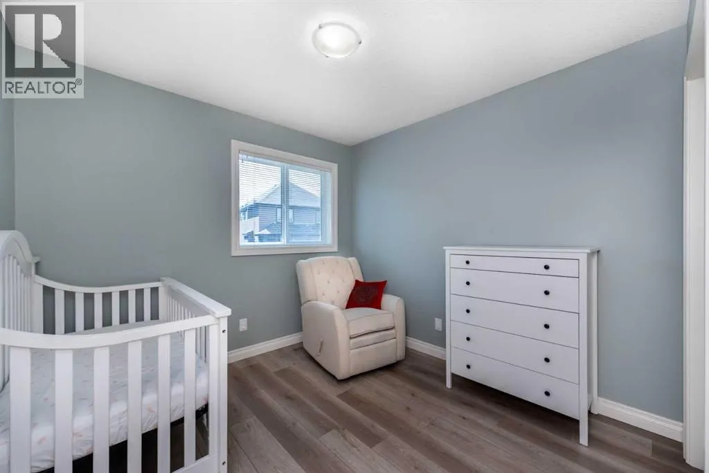 470 Mahogany Terrace SE