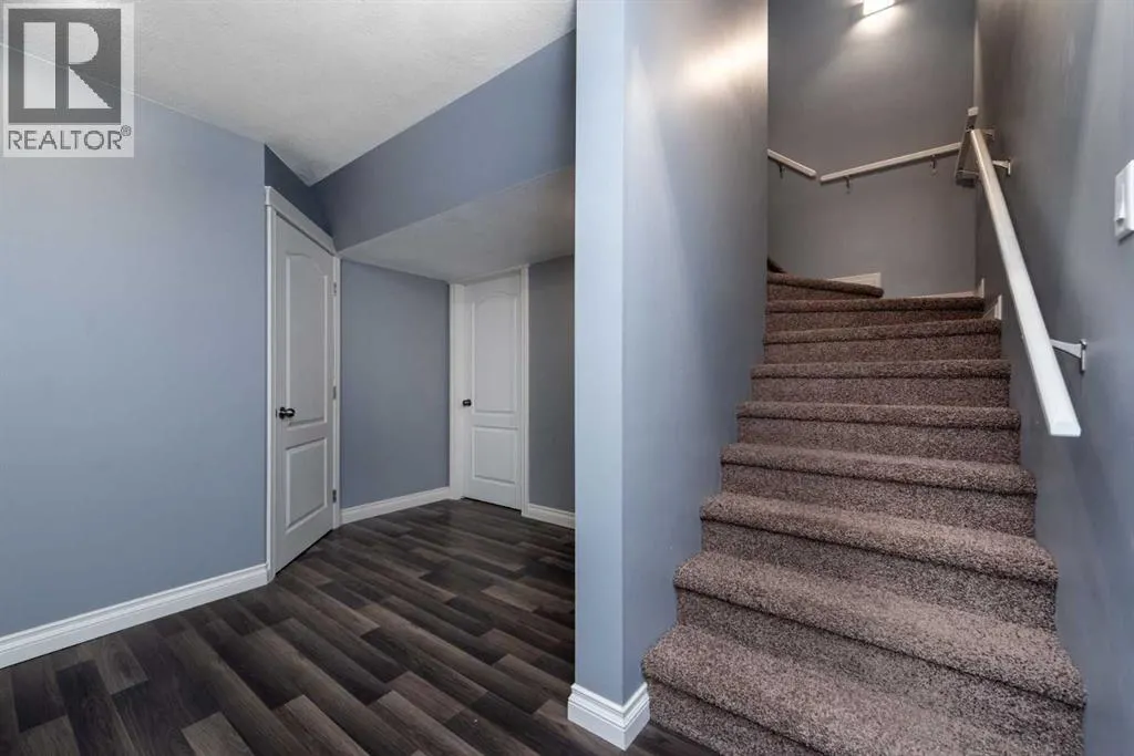 470 Mahogany Terrace SE