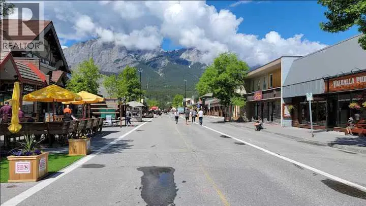 113, 1106 Bow Valley Trail