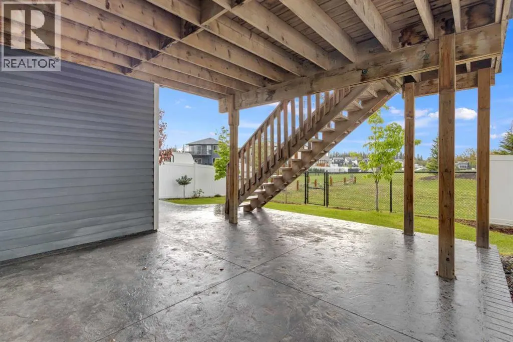 60 Thompson Crescent