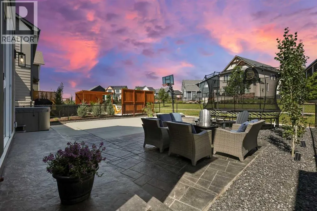 244 Marina Grove SE