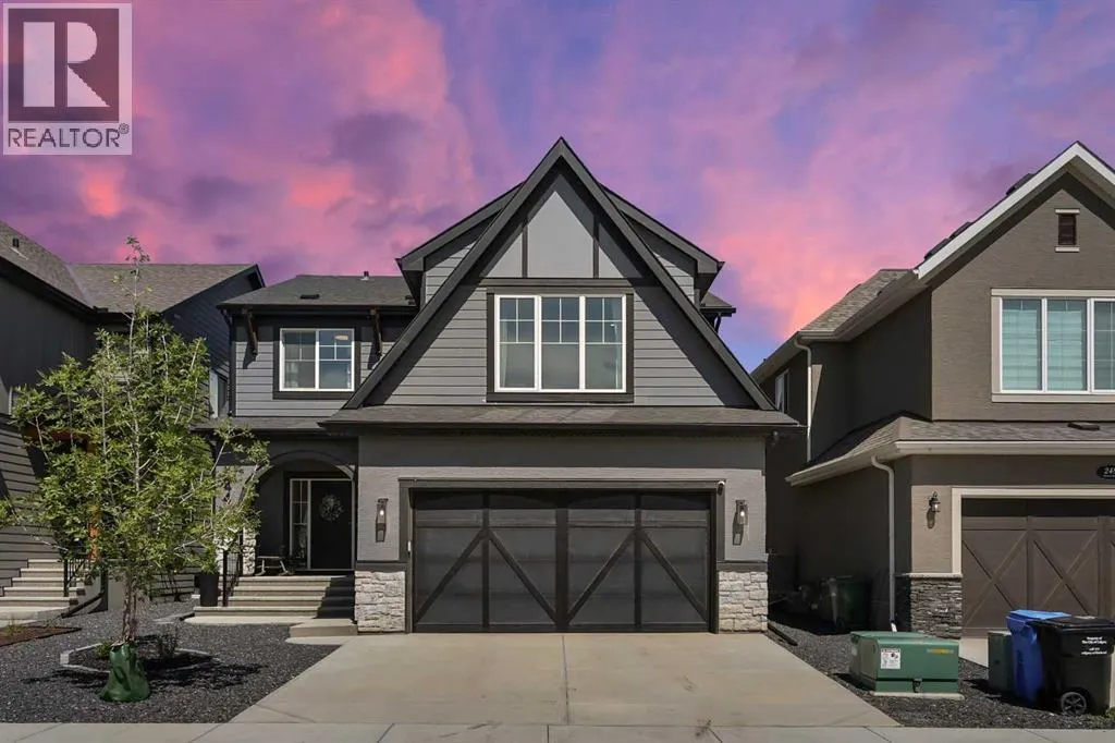 244 Marina Grove SE