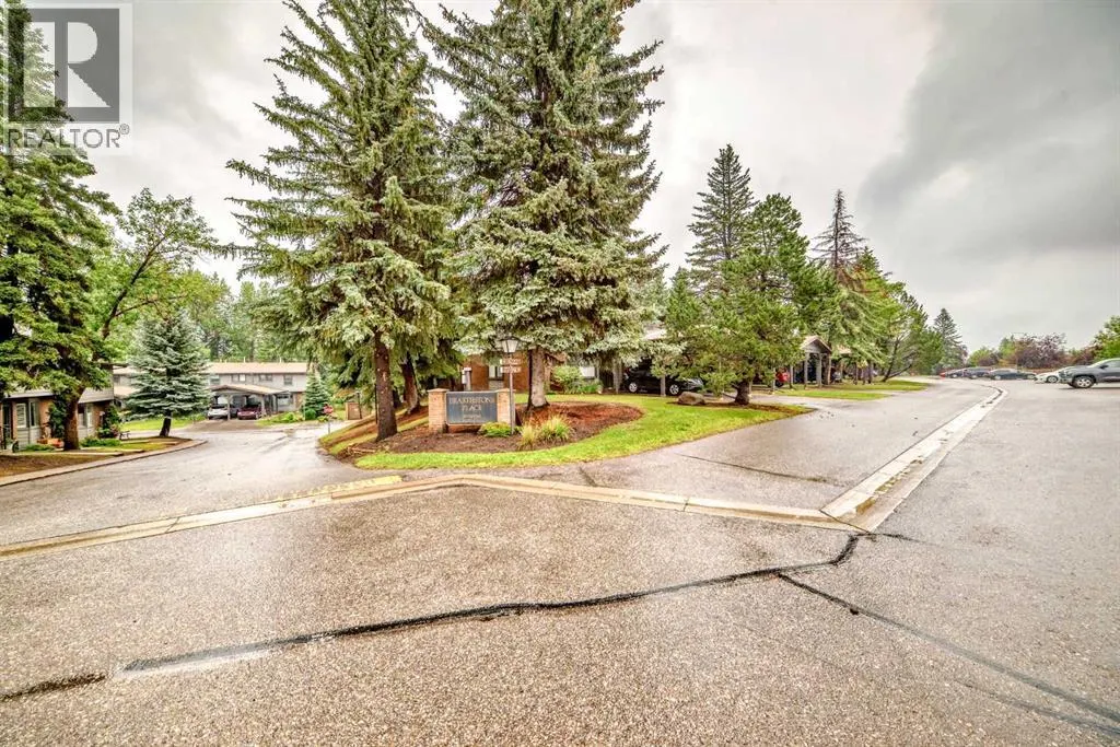 85, 10940 Bonaventure Drive SE