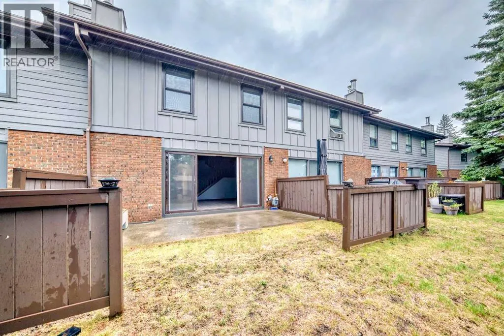 85, 10940 Bonaventure Drive SE