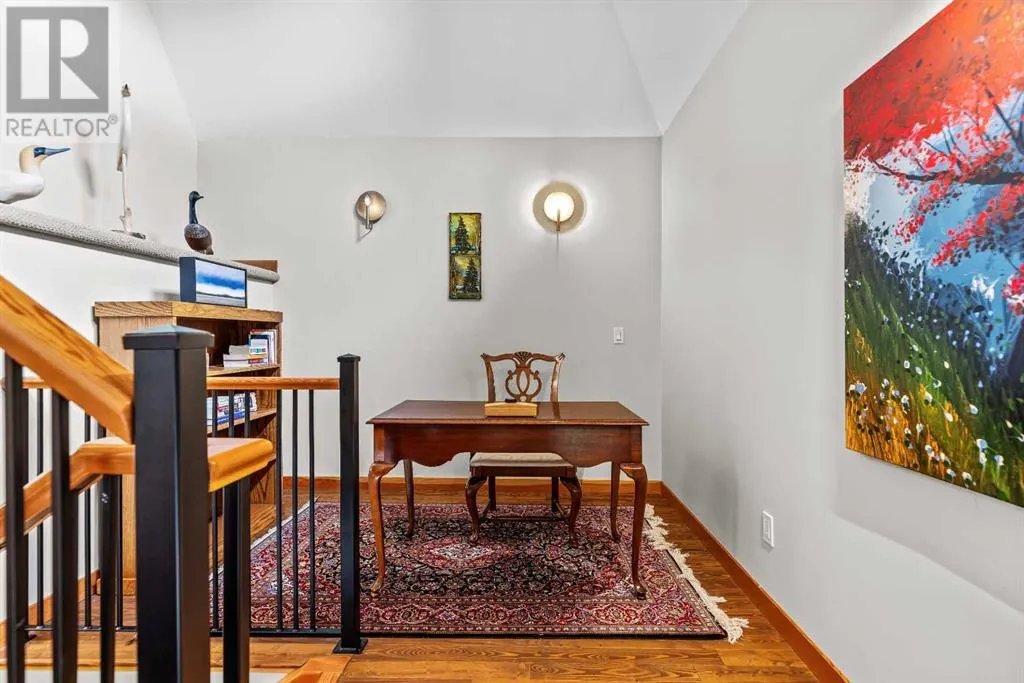2, 101 Armstrong AVENUEPLACE