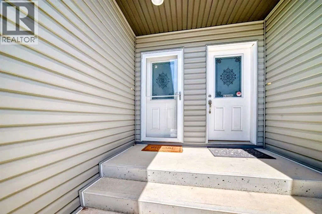 116, 100 Coopers Common SW