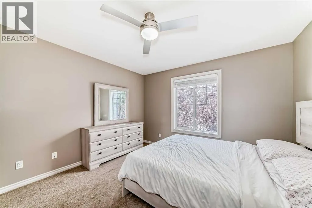116, 100 Coopers Common SW