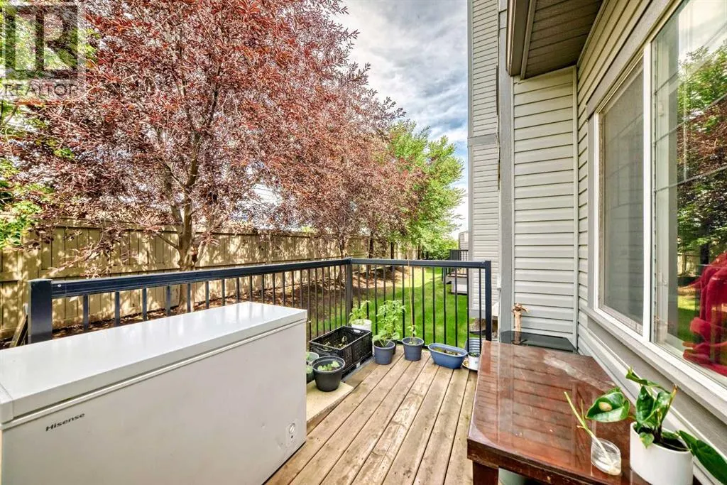 116, 100 Coopers Common SW