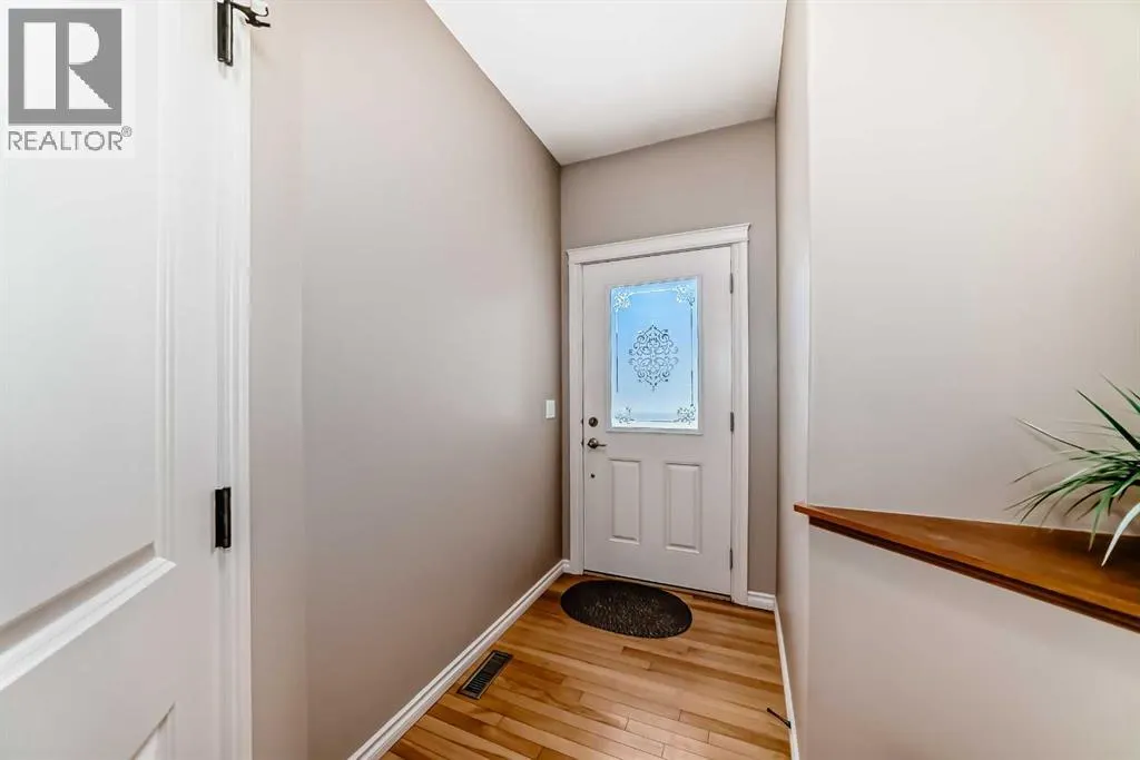 116, 100 Coopers Common SW