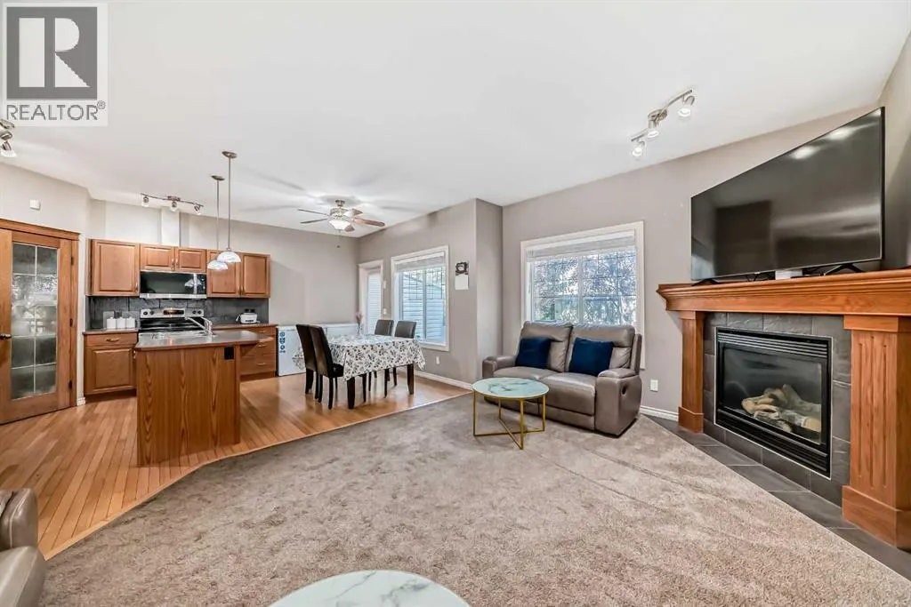 116, 100 Coopers Common SW