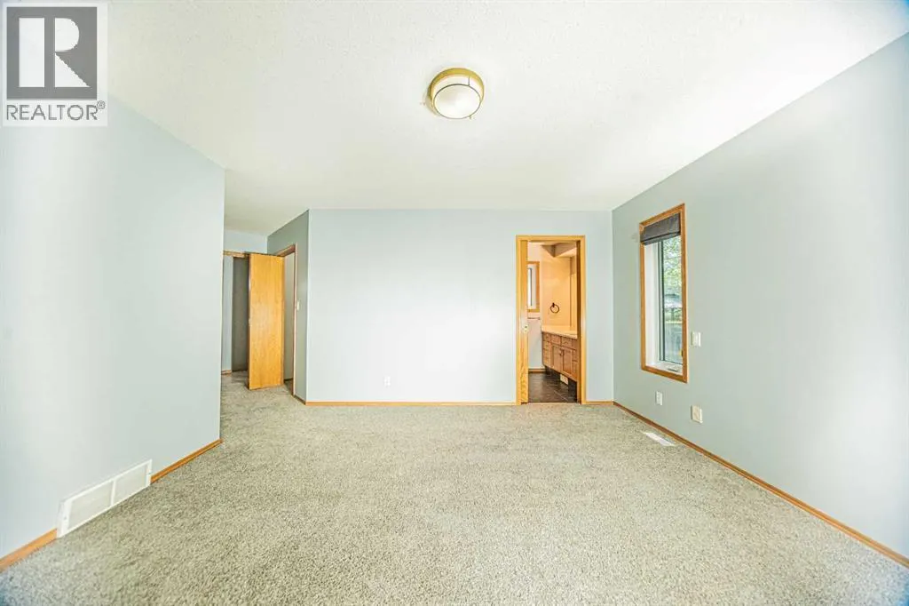 34 Denmark Crescent