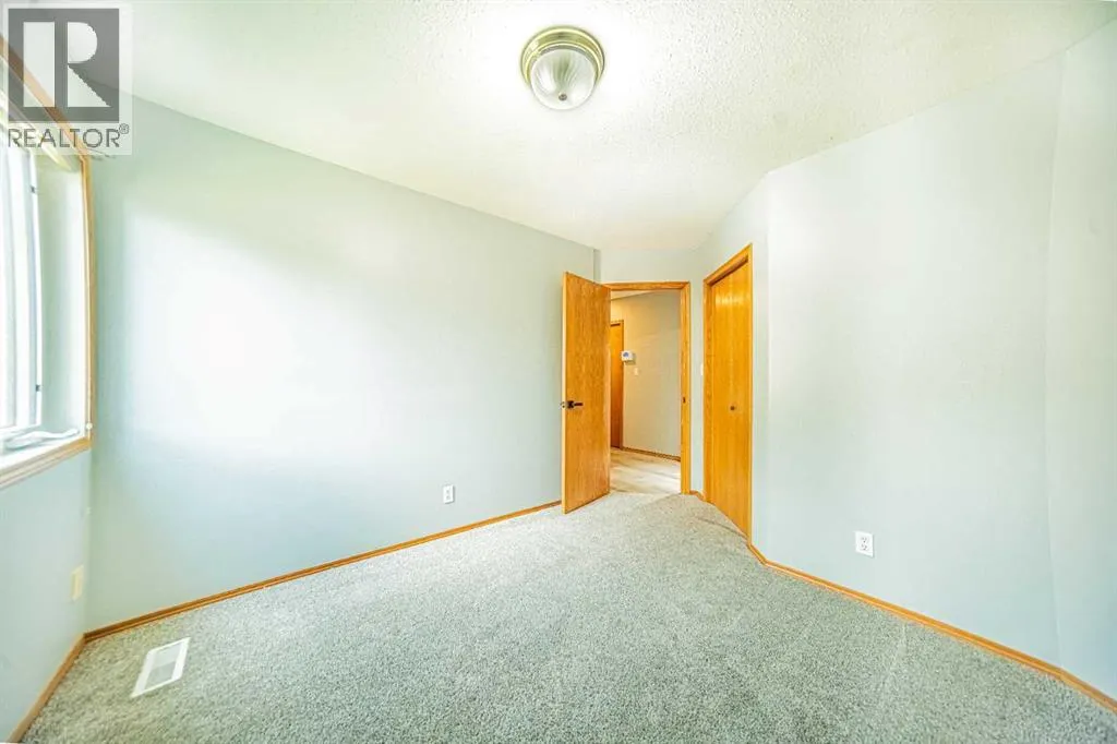 34 Denmark Crescent