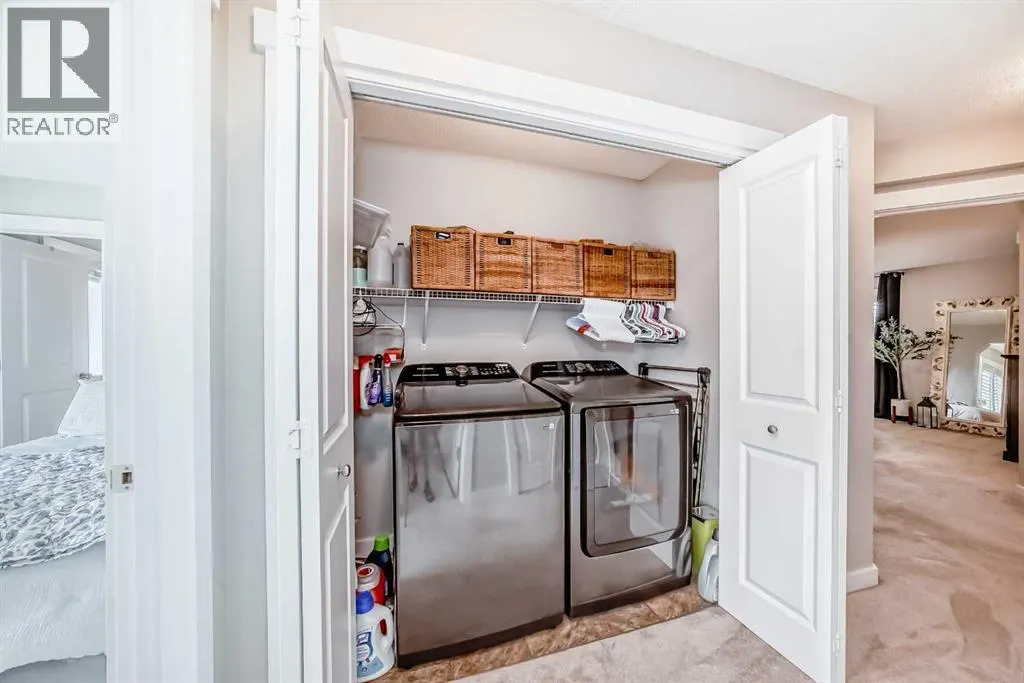263 Coopers Hill SW