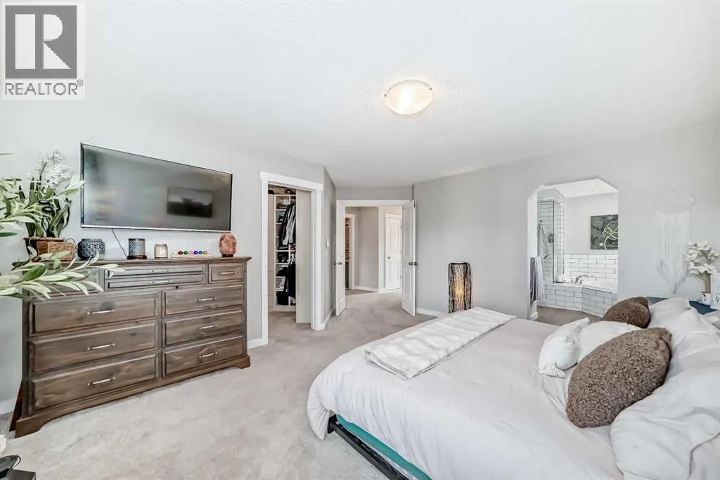 263 Coopers Hill SW