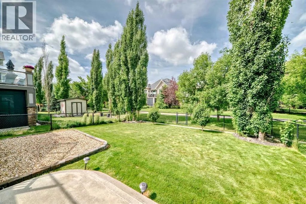 263 Coopers Hill SW