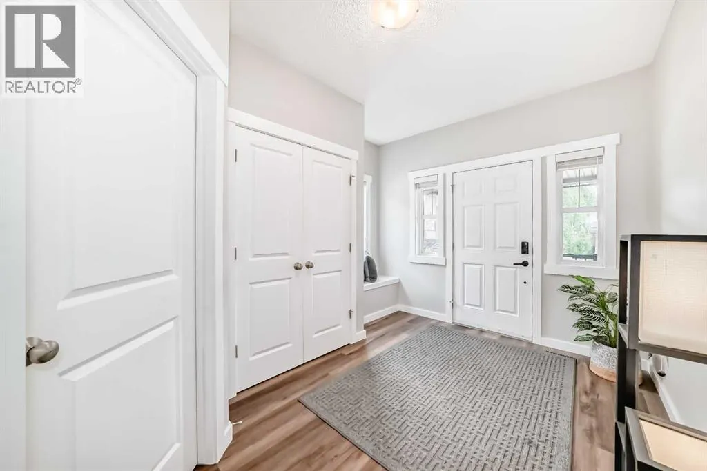 263 Coopers Hill SW