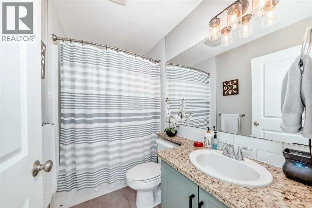 263 Coopers Hill SW