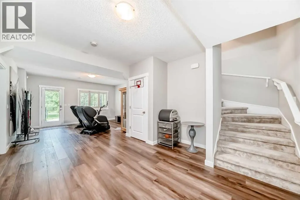 263 Coopers Hill SW