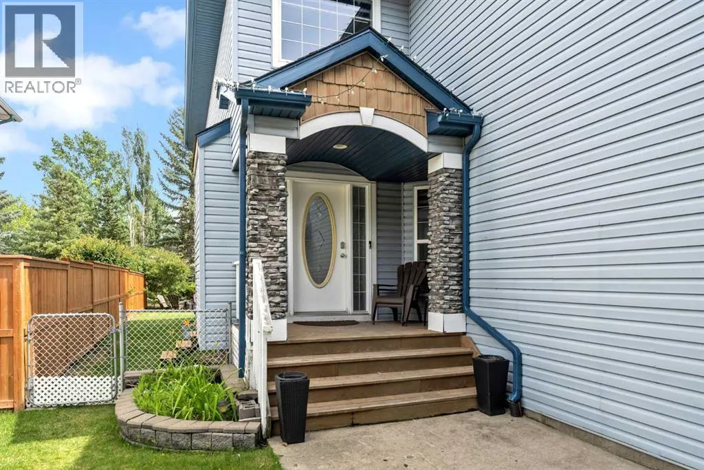 135 West Lakeview Passage