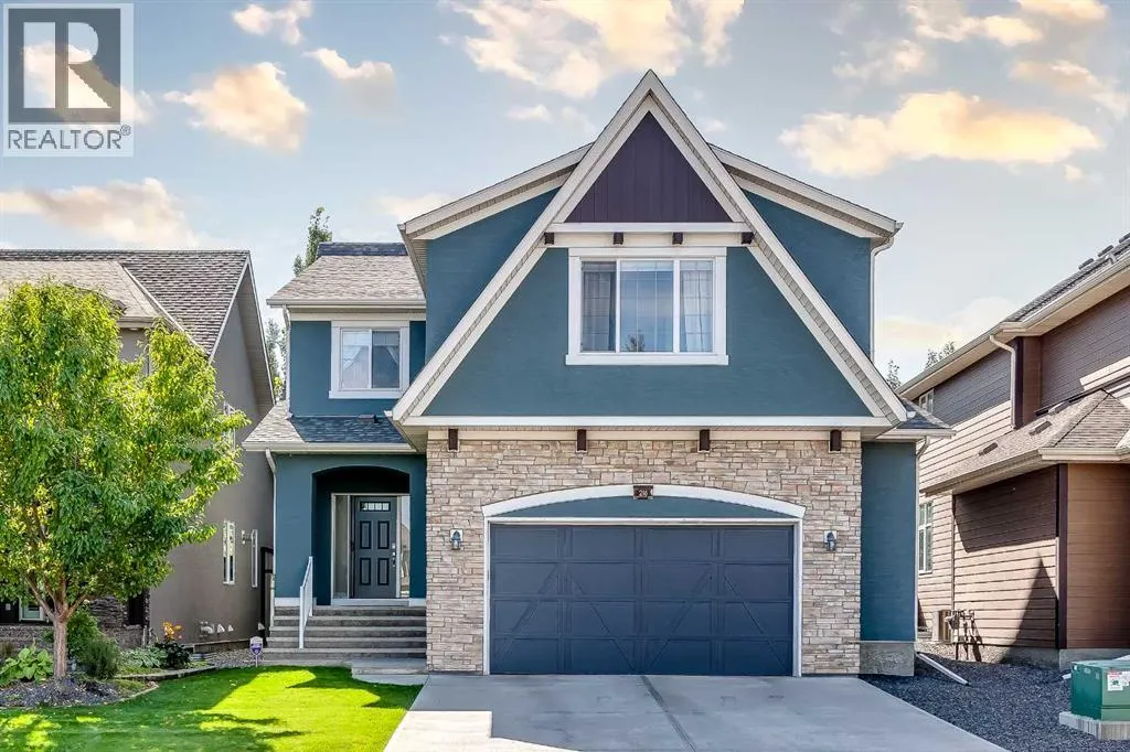 216 Mahogany Bay SE