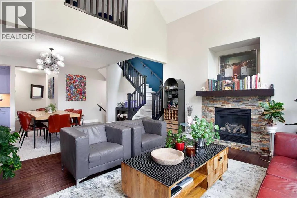216 Mahogany Bay SE