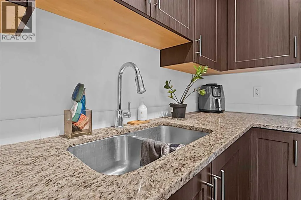 4412, 755 Copperpond Boulevard SE