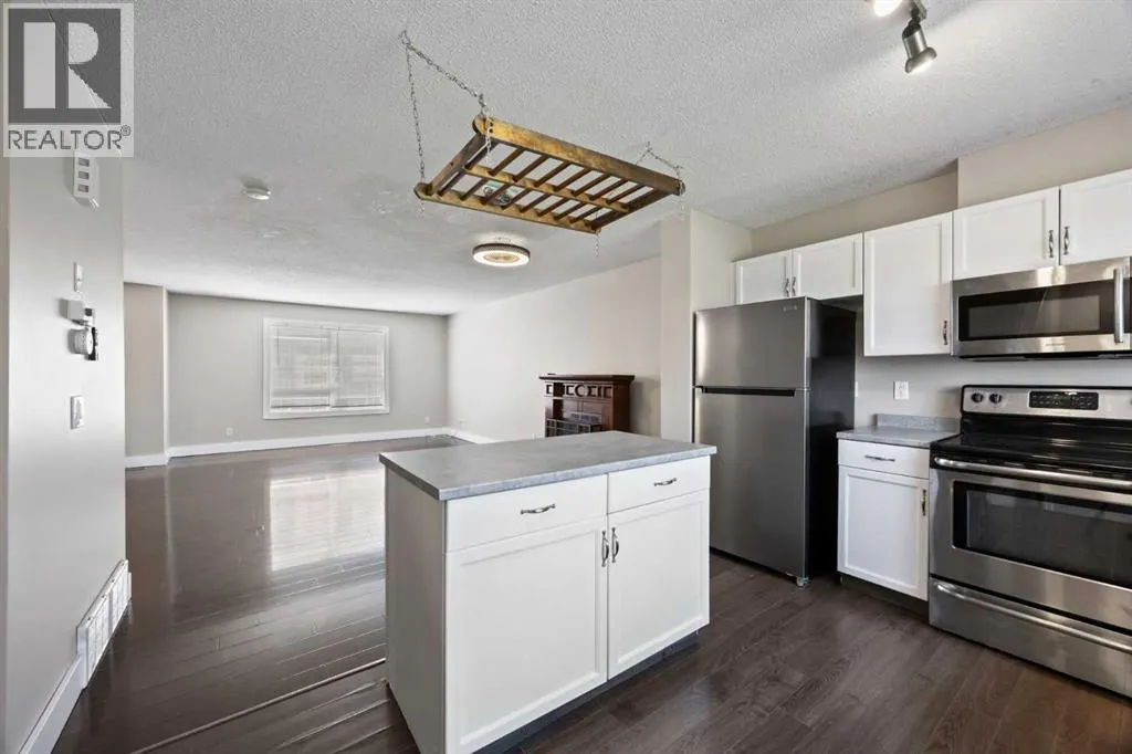 120 Prestwick Acres Lane SE