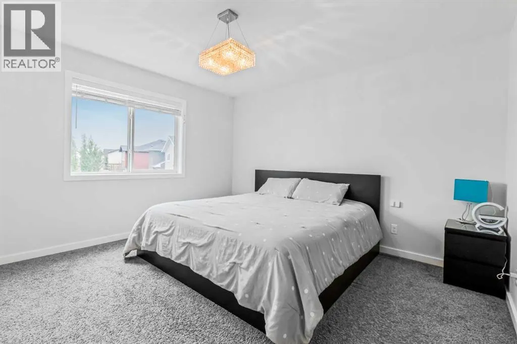 112 Ravensmoor Manor SE