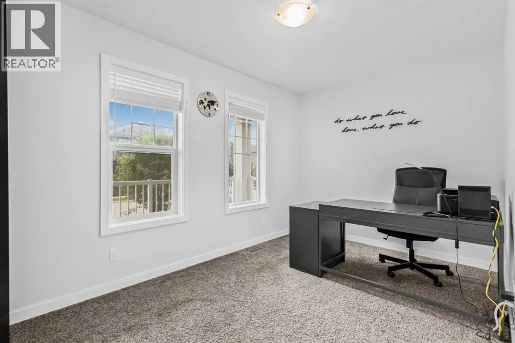 112 Ravensmoor Manor SE