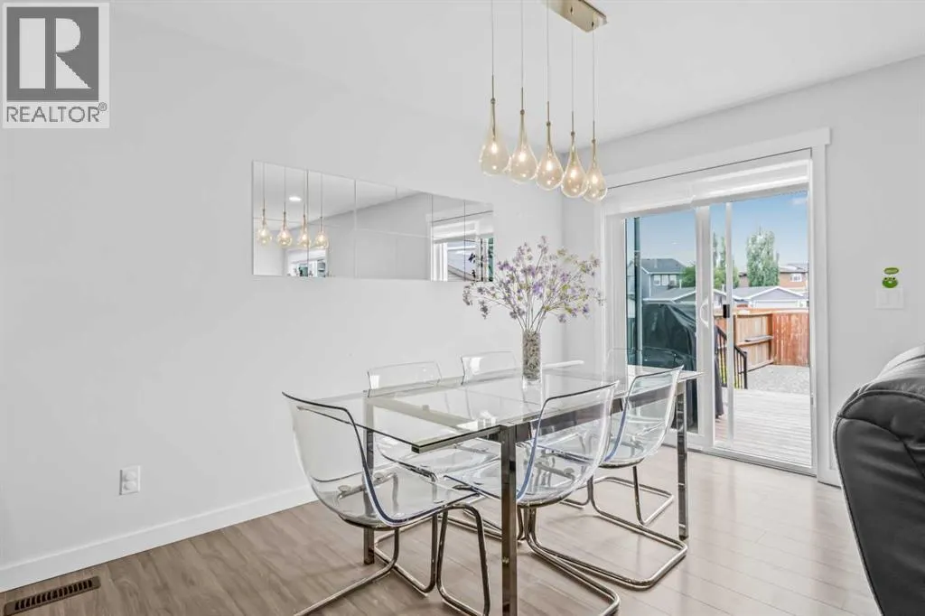 112 Ravensmoor Manor SE