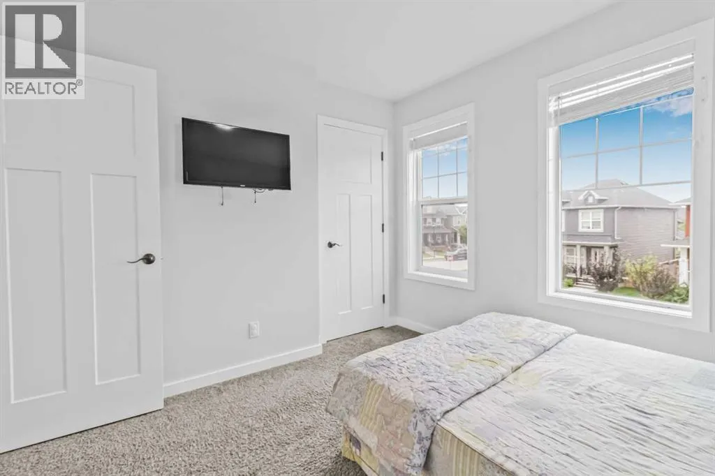 112 Ravensmoor Manor SE