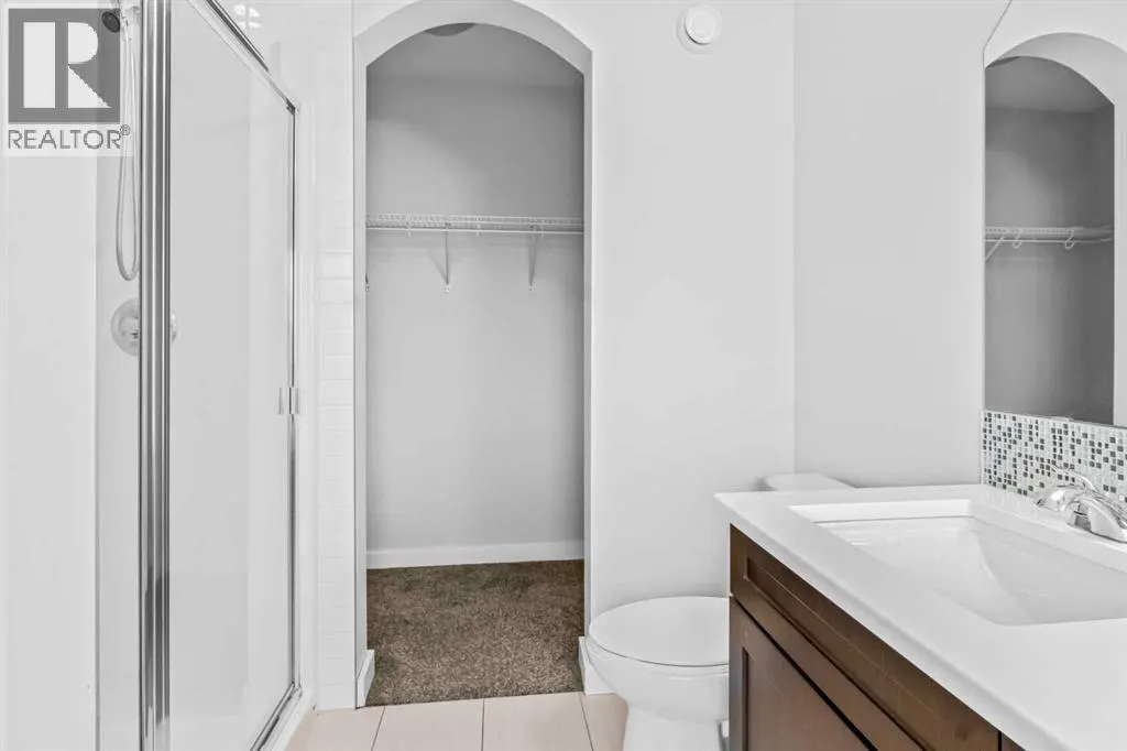 112 Ravensmoor Manor SE