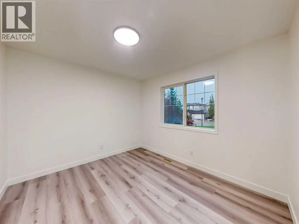 289 Canals Circle SW
