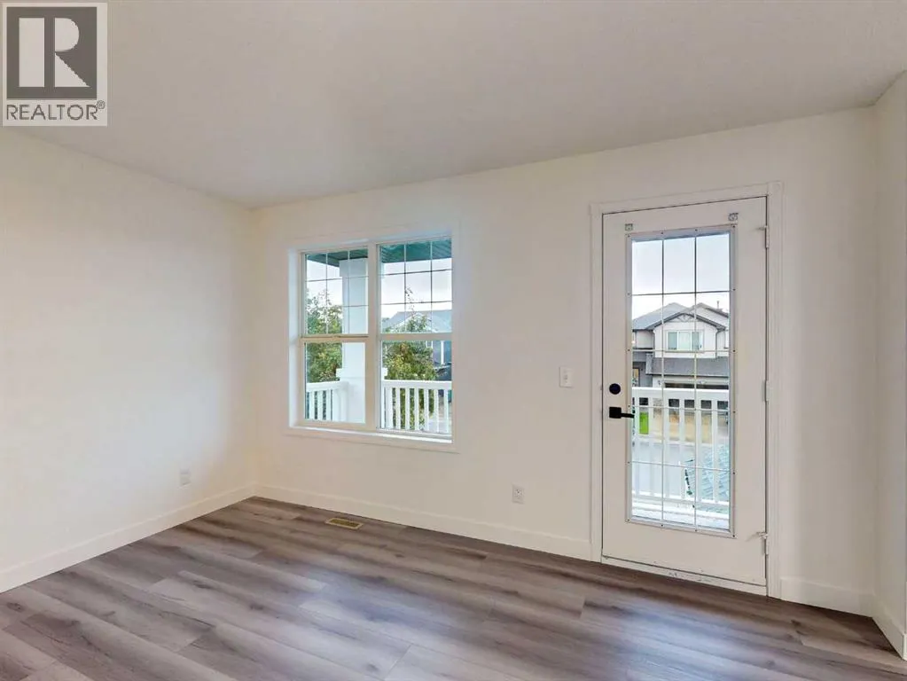 289 Canals Circle SW