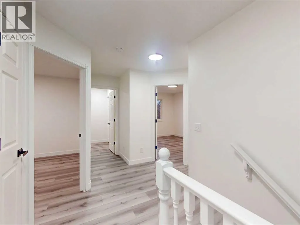 289 Canals Circle SW