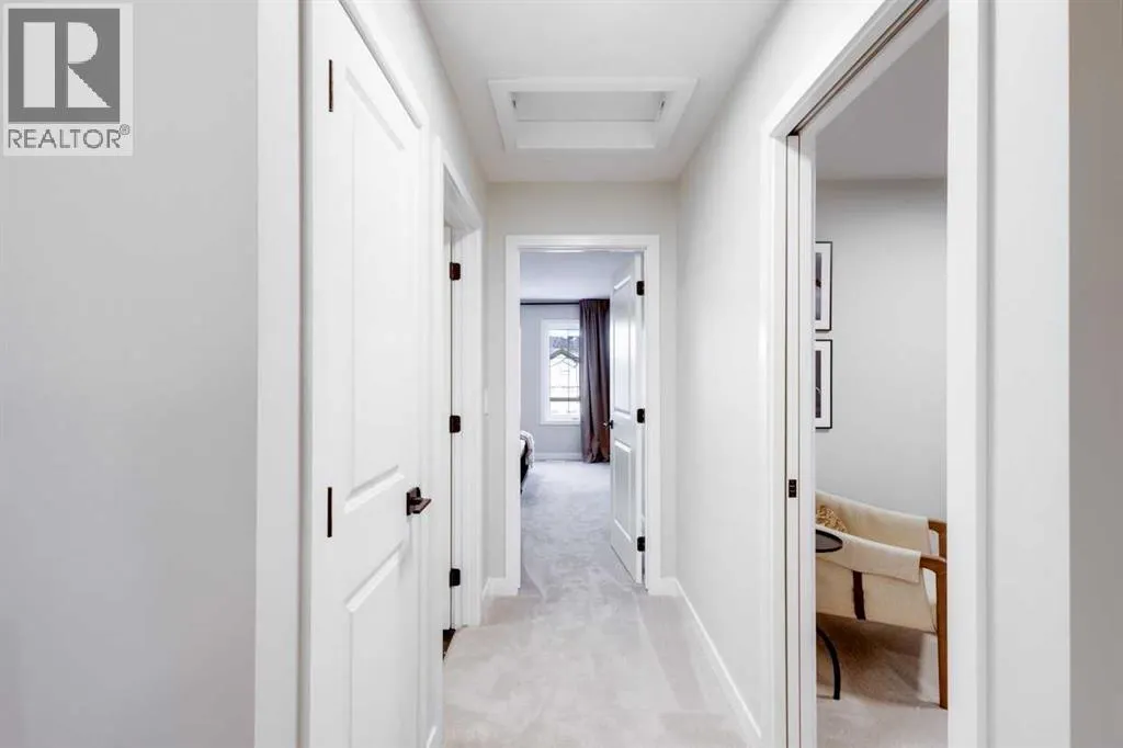 112 Sundown Crescent