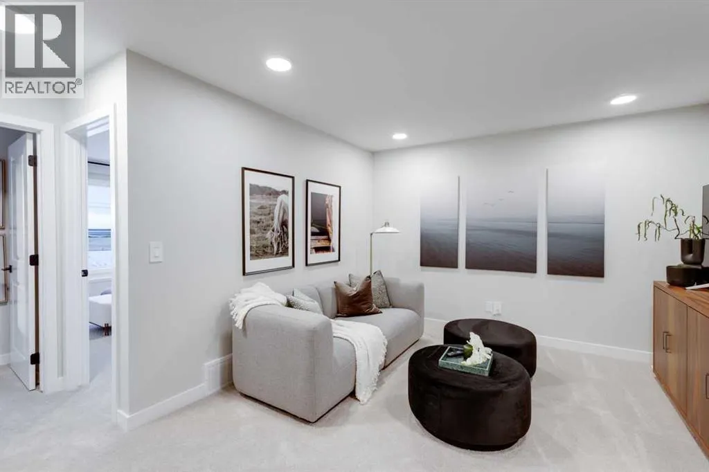 112 Sundown Crescent