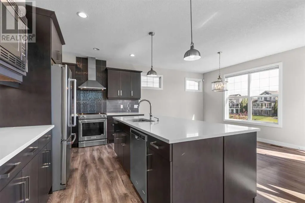 2321 Bayside Circle SW