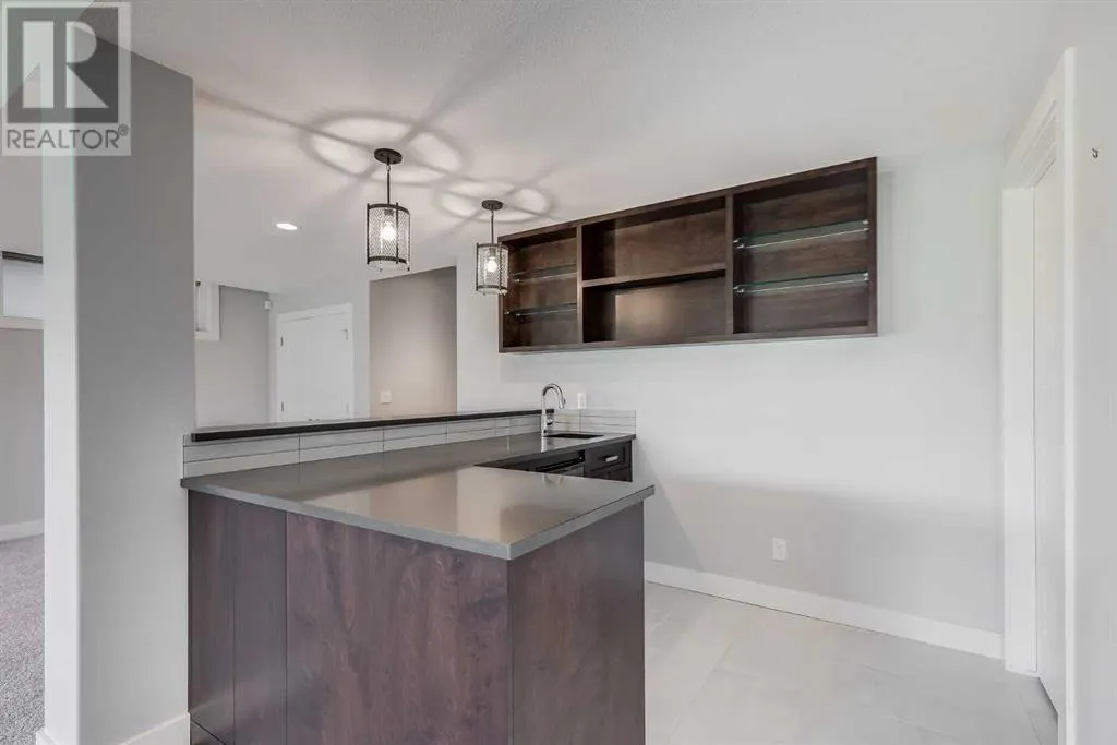2321 Bayside Circle SW