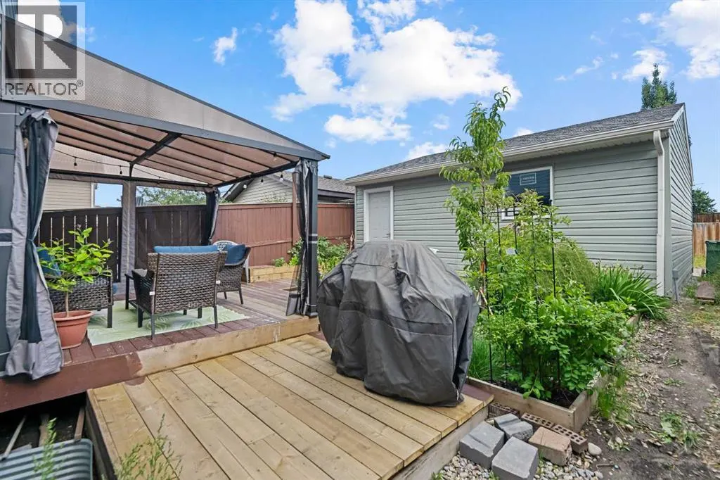1251 New Brighton Park SE
