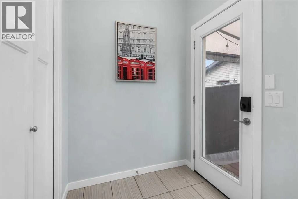 1251 New Brighton Park SE