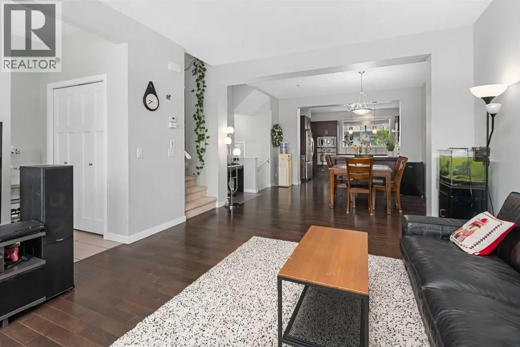 1251 New Brighton Park SE