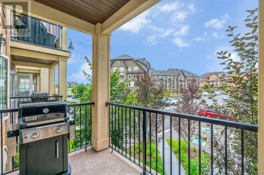 220, 30 Mahogany Mews SE