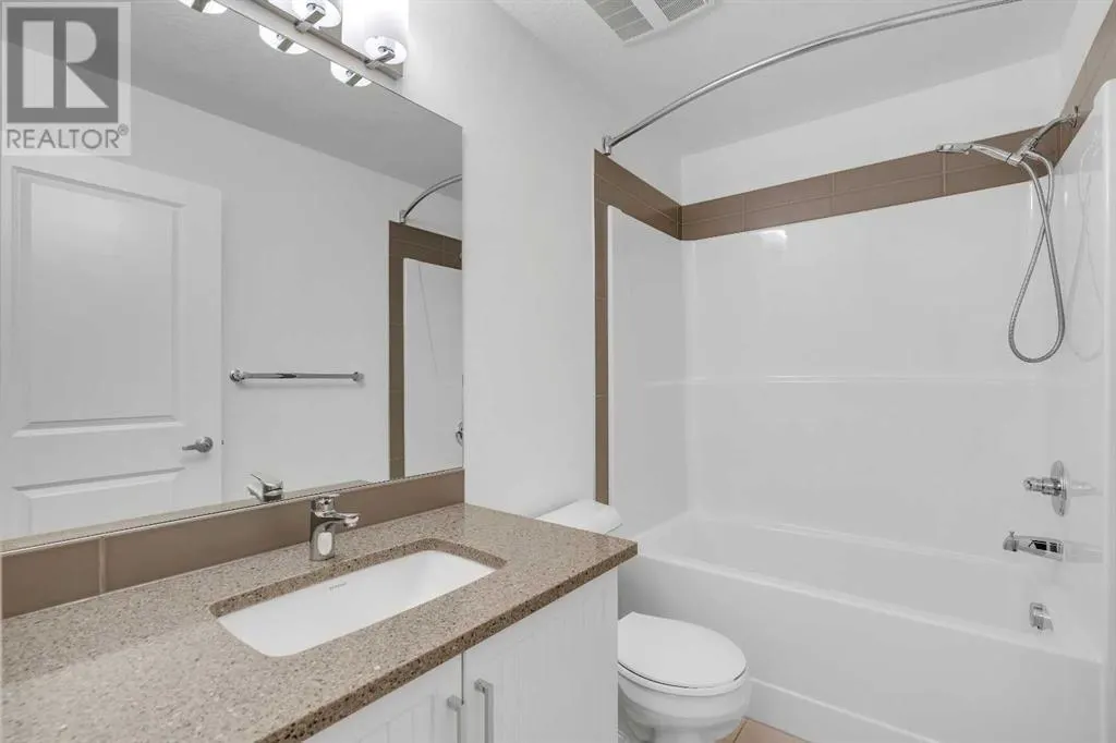 220, 30 Mahogany Mews SE